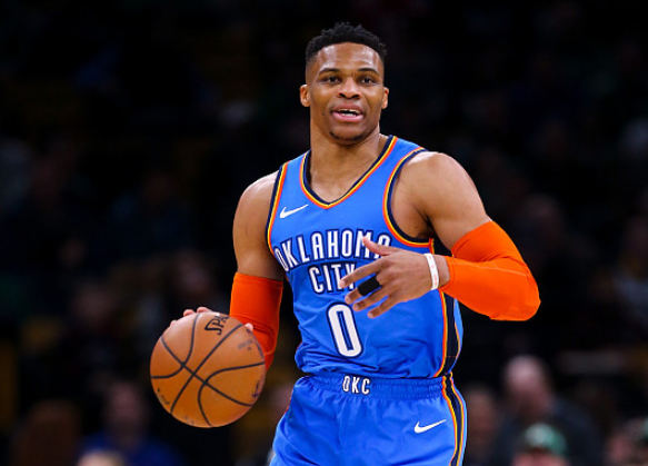 美记：字母哥在2020年确实想加盟热火，还有意与东契奇联手