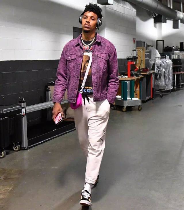 战术板丨黄东萍秀出漂亮的反手杀，冯彦哲展示高球商完美结合＂