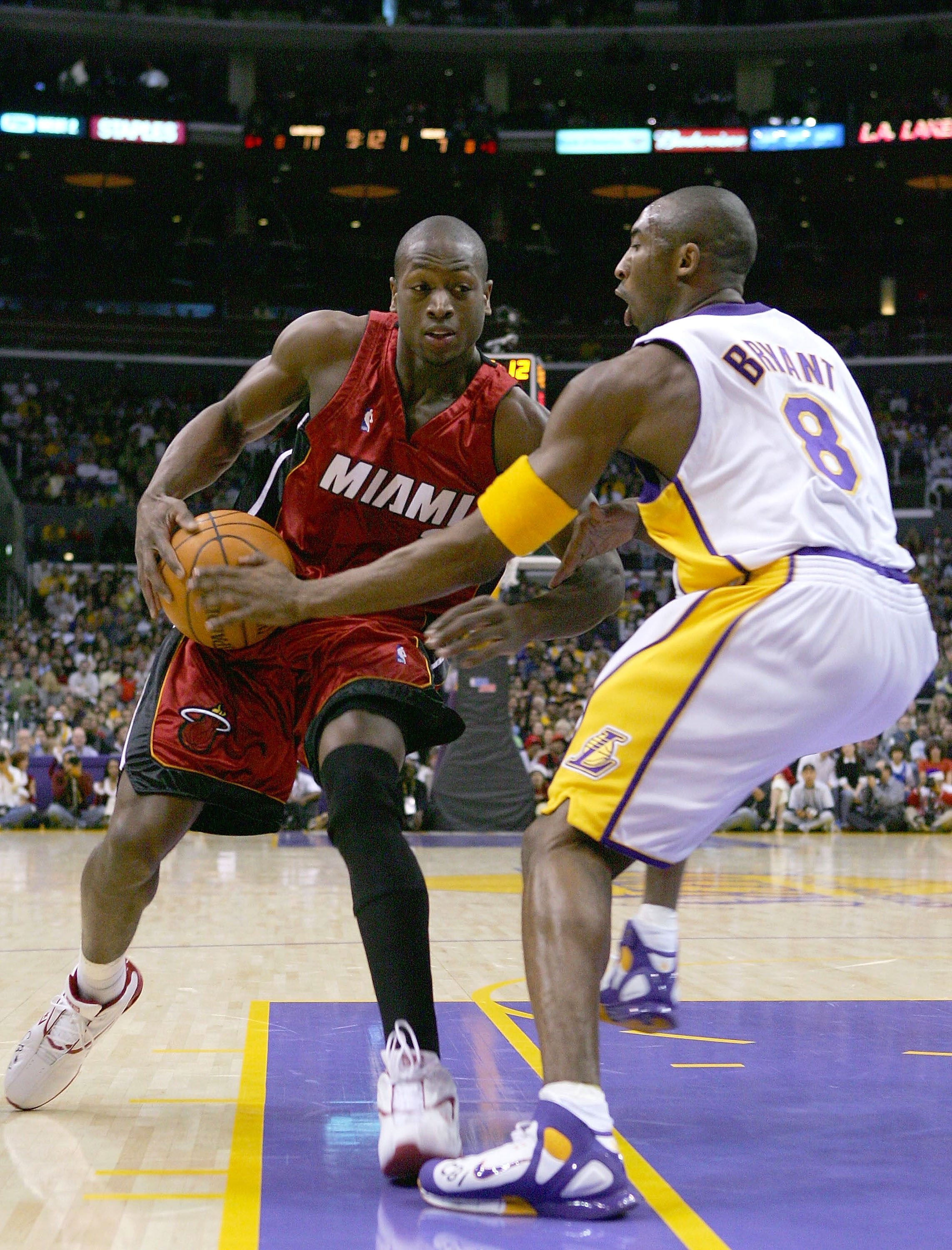 火箭绝杀无效再陷停滞泥潭 大阵容比拼杨瀚森秀存在感