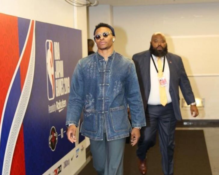 詹姆斯：骑士03年拿到状元签也太巧了吧，我懂这背后的安排