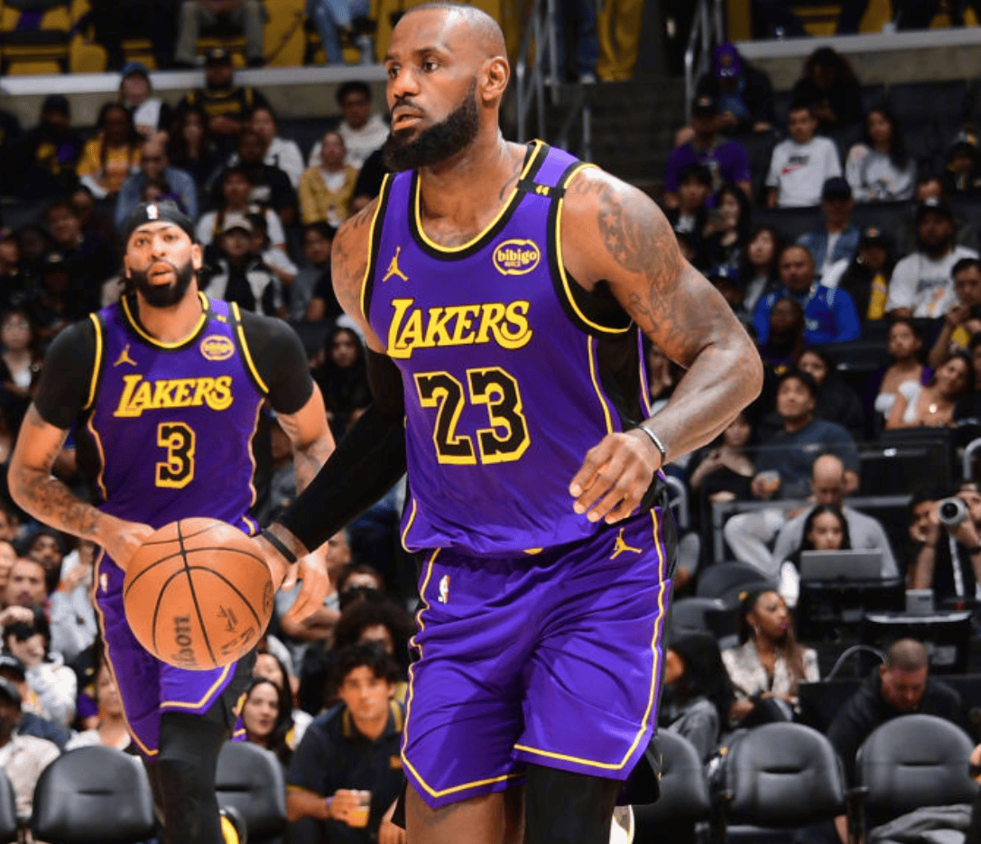 毛遂自荐！2届总冠军后卫渴望加盟勇士，曾锁死过欧文和布克