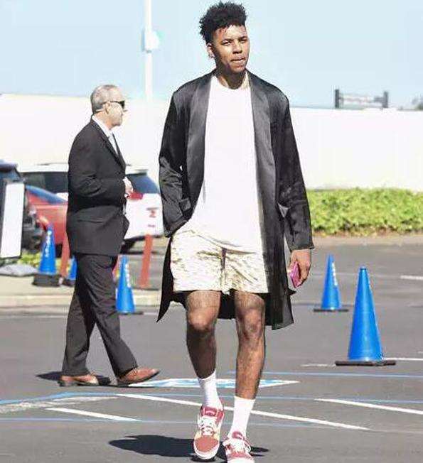 巴洛贡连续三场破门，摩纳哥1比0胜加拉塔萨雷